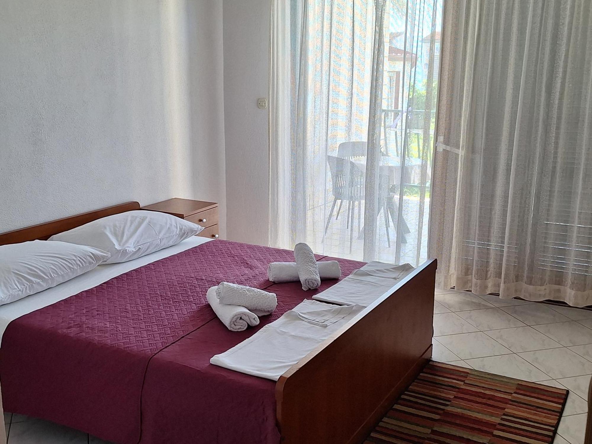 Ante Apartments Duce Bilik gambar